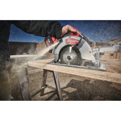 Akumuliatorinis diskinis pjūklas MILWAUKEE M18 FCS66-0 4