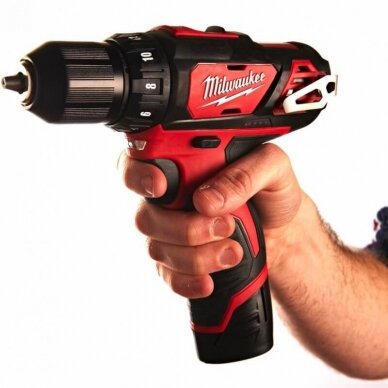 Akumuliatorinis gręžtuvas MILWAUKEE M12 BDD-202C 2