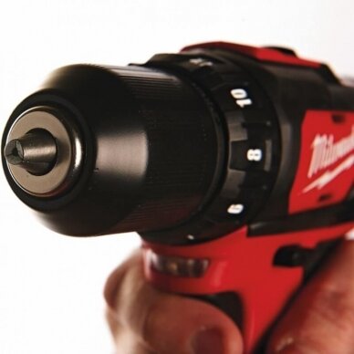 Akumuliatorinis gręžtuvas MILWAUKEE M12 BDD-202C 4