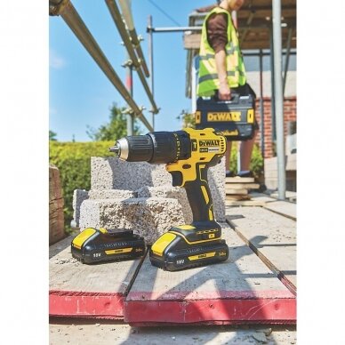 Akumuliatorinis smūginis suktuvas-gręžtuvas DeWalt DCD778L2T-QW, 18 V, 2x3.0 Ah 1