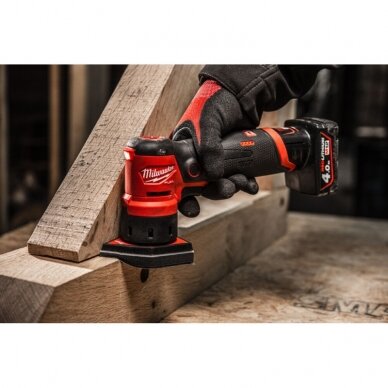 Akumuliatorinis vibracinis šlifuoklis MILWAUKEE M12 FDSS-422B 7