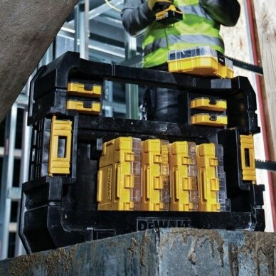 Įrankių dėžė DeWalt TSTAK DT70716-QZ 1