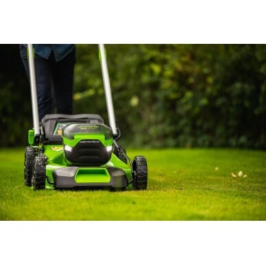 Akumuliatorinė savaeigė vejapjovė Greenworks GD60LM46SPK4, 60 V, 4,0 Ah, 46 cm 7