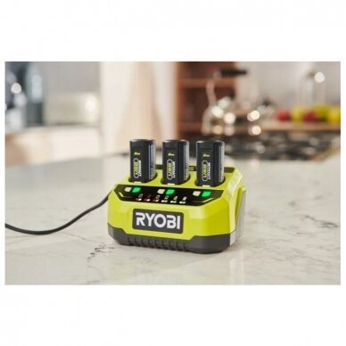 Trijų jungčių įkroviklis Ryobi USB Lithium™, 4V 1