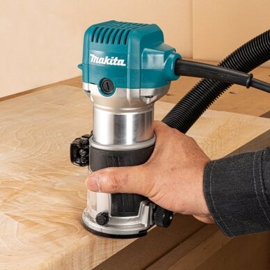 Universali freza su priedais Makita RT0702CJ + lagaminas 2